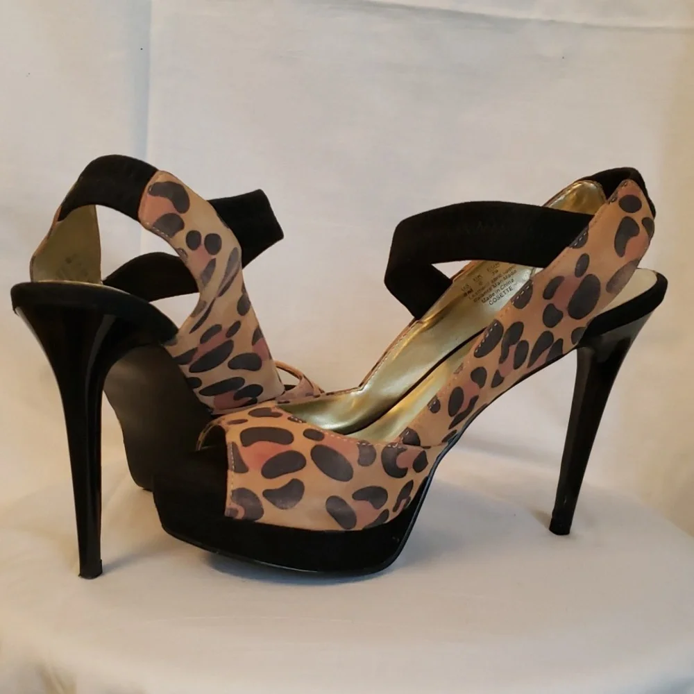 Carlos Santana heels size 8 leopard black - Picture 4 of 4